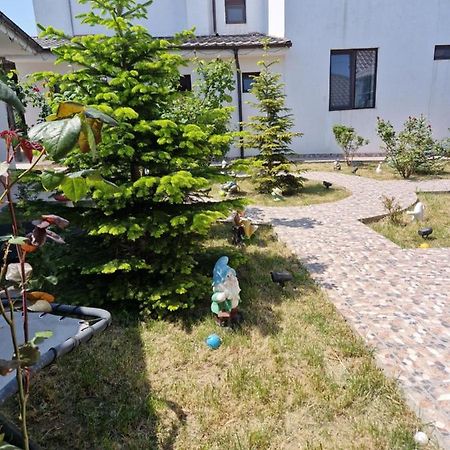 Sunshine Apartments Нэводари Экстерьер фото