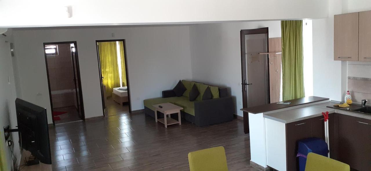 Sunshine Apartments Нэводари Экстерьер фото